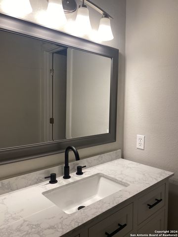 9526 DUNHILL, San Antonio, TX 78239