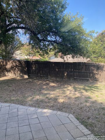 9526 DUNHILL, San Antonio, TX 78239