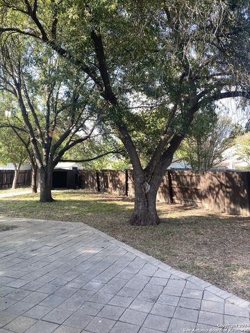 9526 DUNHILL, San Antonio, TX 78239