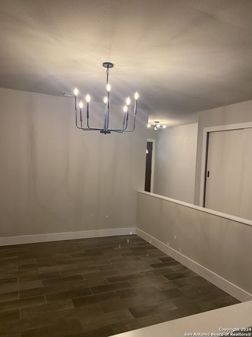 9526 DUNHILL, San Antonio, TX 78239