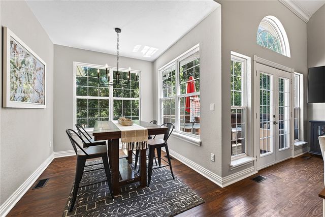 1 Binham Lane, Bella Vista, AR 72715