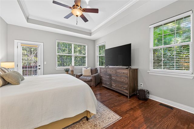 1 Binham Lane, Bella Vista, AR 72715