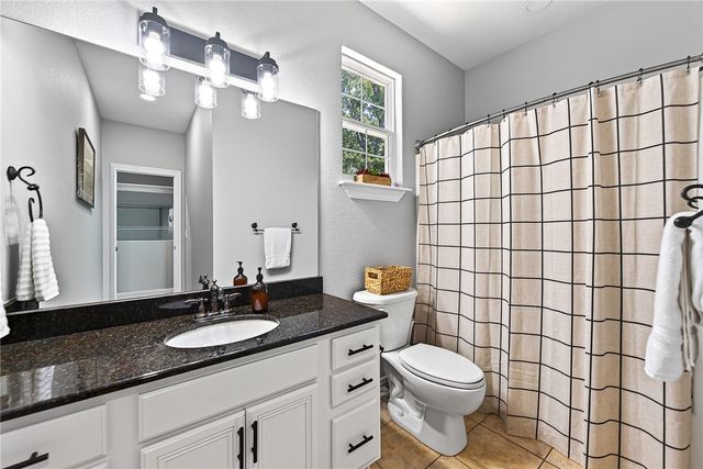 1 Binham Lane, Bella Vista, AR 72715