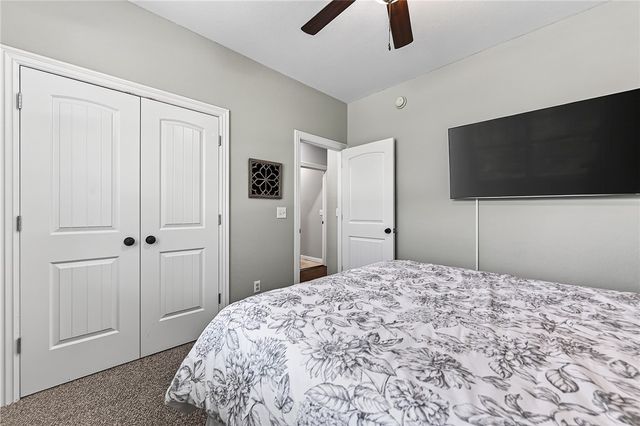 1 Binham Lane, Bella Vista, AR 72715