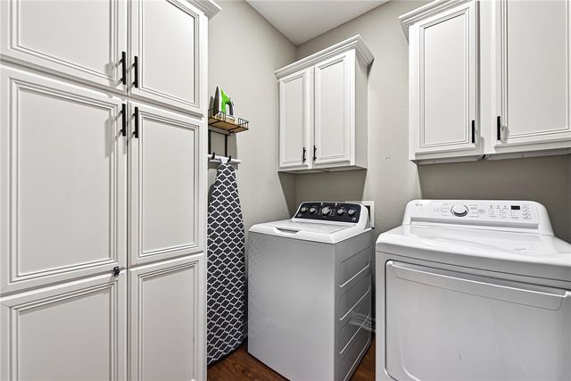 1 Binham Lane, Bella Vista, AR 72715