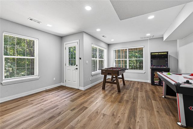 1 Binham Lane, Bella Vista, AR 72715