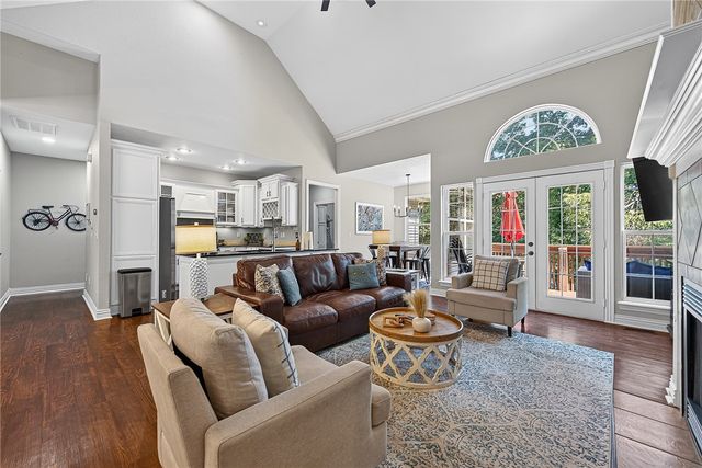 1 Binham Lane, Bella Vista, AR 72715