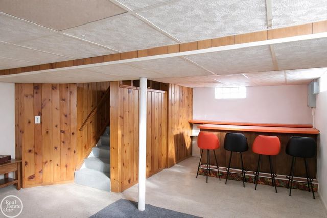 18746 Woodside Street, Harper Woods, MI 48225