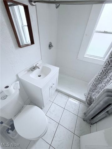 13671 Euclid Avenue, Cleveland, OH 44112