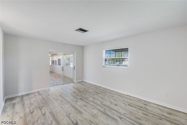 4240 SE 3rd AVE, Cape Coral, FL 33904