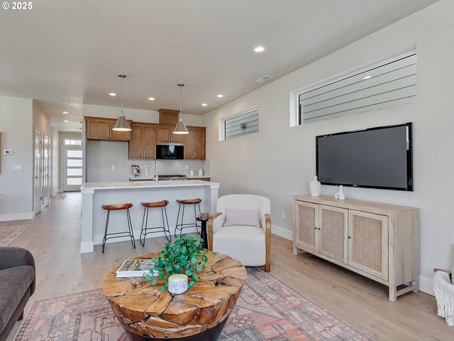 13890 Sw 175th Ave, Tigard, OR 97140