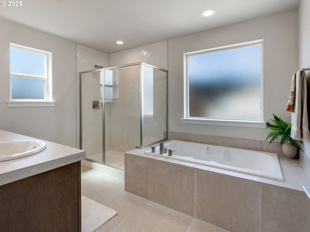 13890 Sw 175th Ave, Tigard, OR 97140