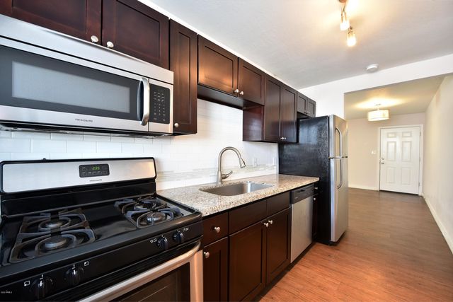 502 E Mariposa Street Apt 201, Phoenix, AZ 85012