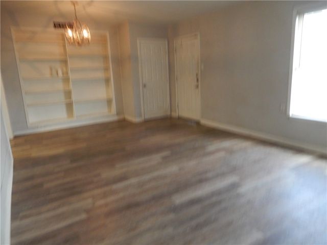 3705 Lamont St, Corpus Christi, TX 78415