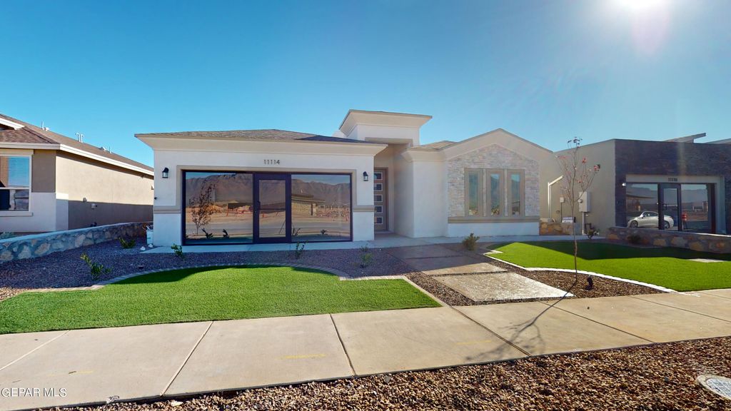 12865 Spetchley Court, Horizon City, TX 79928