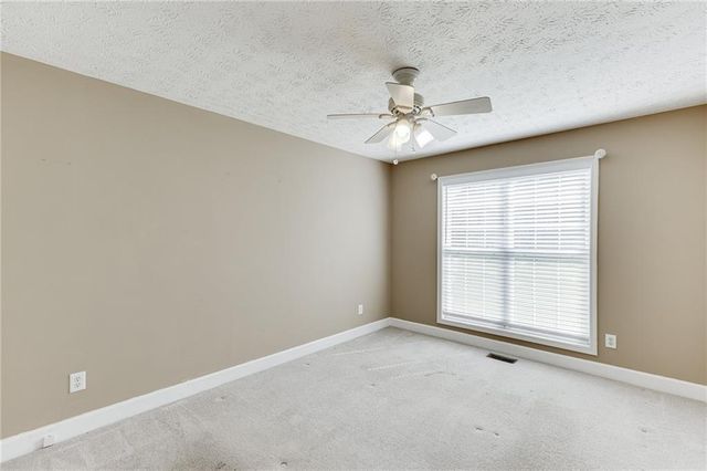 5972 River Oaks Drive, Flowery Branch, GA 30542