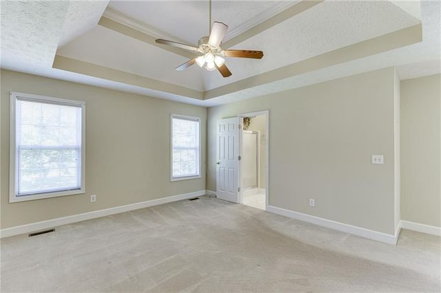 5972 River Oaks Drive, Flowery Branch, GA 30542
