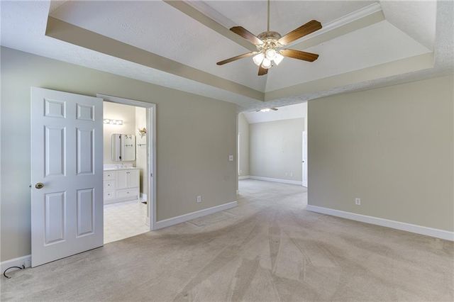 5972 River Oaks Drive, Flowery Branch, GA 30542