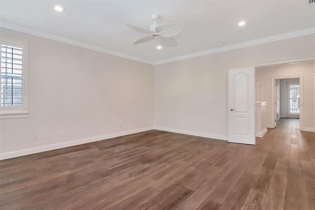 947 HEMINGWAY CIRCLE, Tampa, FL 33602