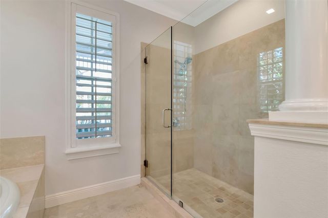 947 HEMINGWAY CIRCLE, Tampa, FL 33602