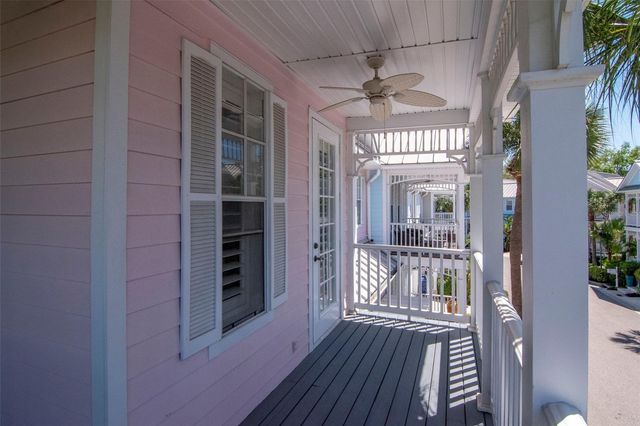 947 HEMINGWAY CIRCLE, Tampa, FL 33602