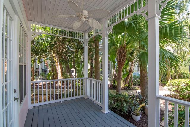 947 HEMINGWAY CIRCLE, Tampa, FL 33602