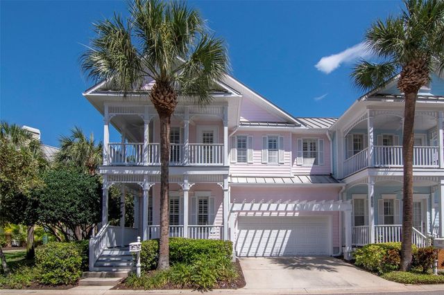 947 HEMINGWAY CIRCLE, Tampa, FL 33602