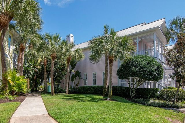 947 HEMINGWAY CIRCLE, Tampa, FL 33602