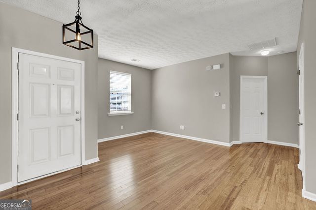 326 Hiawassee Drive, Woodstock, GA 30188