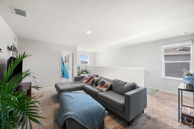 10351 SHORT HAUL, Converse, TX 78109