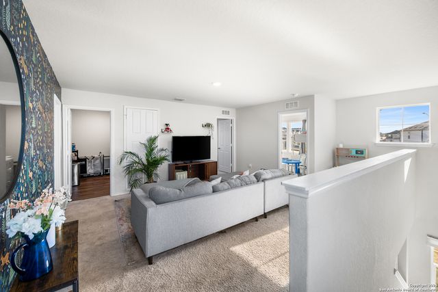 10351 SHORT HAUL, Converse, TX 78109