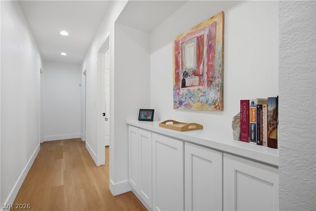 8817 Sandspring Drive, Las Vegas, NV 89134