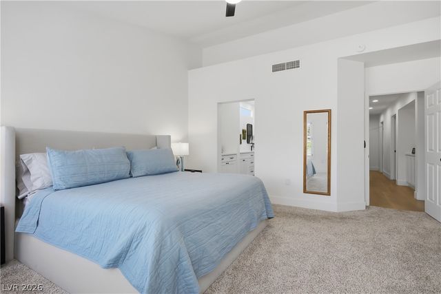 8817 Sandspring Drive, Las Vegas, NV 89134