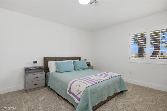 8817 Sandspring Drive, Las Vegas, NV 89134