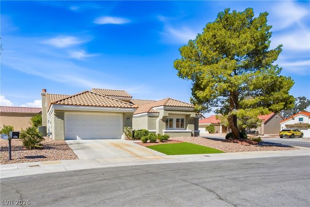 8817 Sandspring Drive, Las Vegas, NV 89134