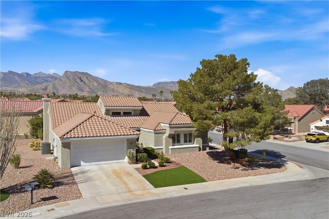 8817 Sandspring Drive, Las Vegas, NV 89134