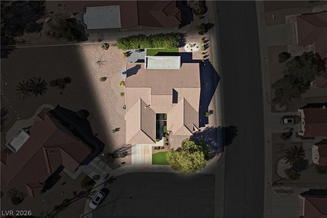 8817 Sandspring Drive, Las Vegas, NV 89134