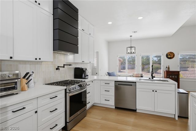 8817 Sandspring Drive, Las Vegas, NV 89134