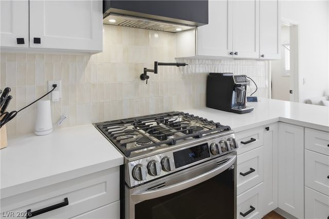 8817 Sandspring Drive, Las Vegas, NV 89134