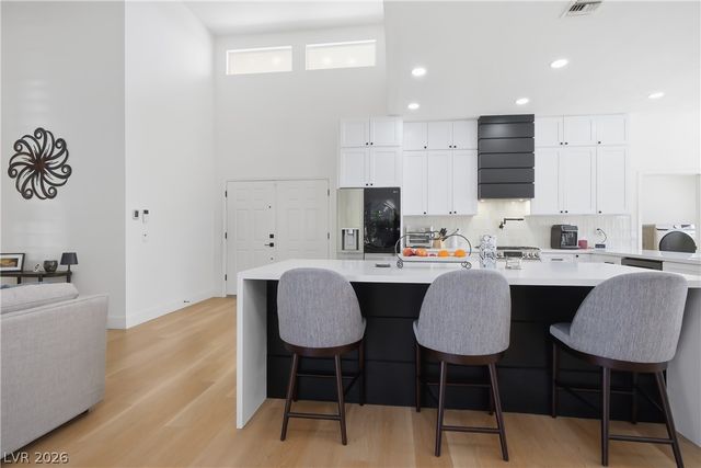 8817 Sandspring Drive, Las Vegas, NV 89134