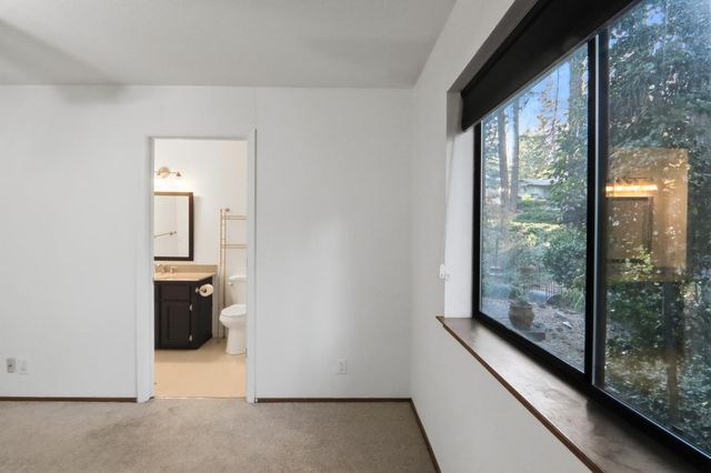 10959 Henson Way, Grass Valley, CA 95949