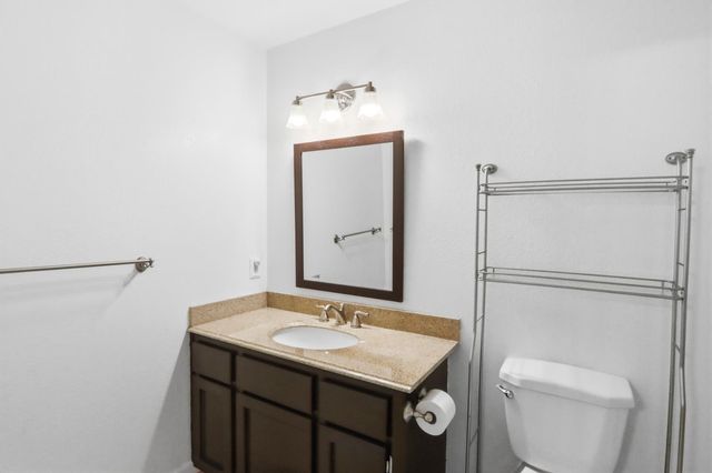 10959 Henson Way, Grass Valley, CA 95949