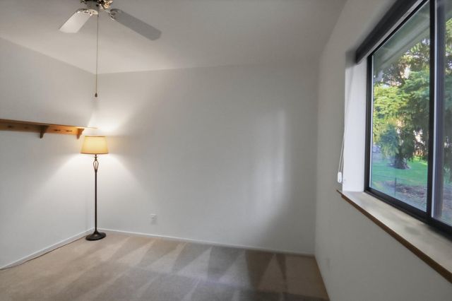 10959 Henson Way, Grass Valley, CA 95949