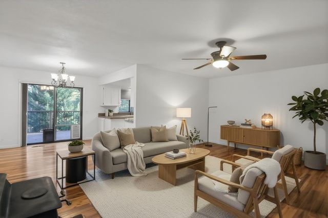 10959 Henson Way, Grass Valley, CA 95949