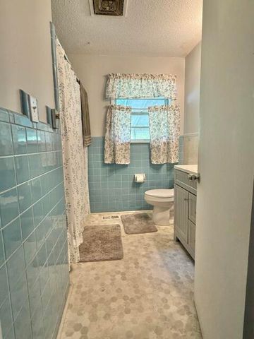 697 Newt Johnson Road, Chickamauga, GA 30707