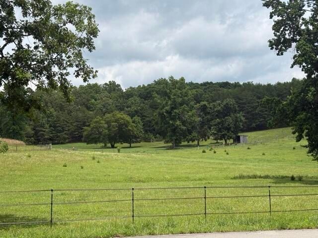 697 Newt Johnson Road, Chickamauga, GA 30707