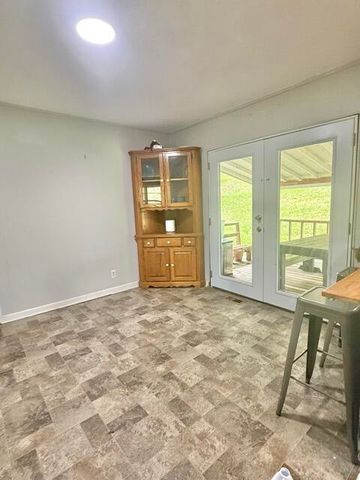 697 Newt Johnson Road, Chickamauga, GA 30707
