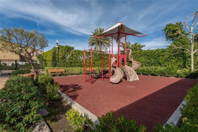 9562 Sundance Street, Pacoima, CA 91331