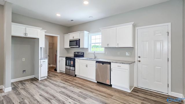 15650 Fielding Road, Athens, AL 35611