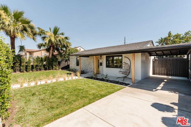 12700 Bonaparte Avenue, Los Angeles, CA 90066